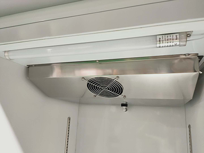 Apparecchiature di refrigerazione industriale regolabili con doppia tenuta dell'airbag e ruote universali di alta resistenza 6