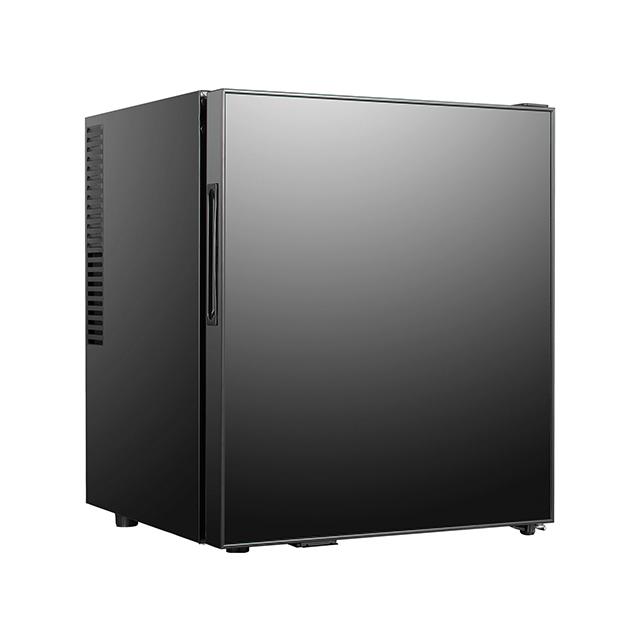 Apparecchiature industriali di refrigerazione e soluzioni di raffreddamento per alberghi e case 0