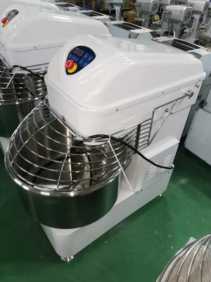 Capacità 80L Mixer a spirale 17,8 giri al minuto Velocità del serbatoio Attrezzature di cottura Fast food Attrezzature da cucina