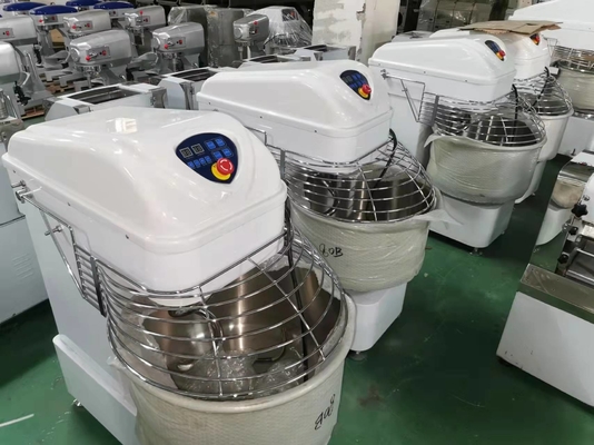 Capacità 80L Mixer a spirale 17,8 giri al minuto Velocità del serbatoio Attrezzature di cottura Fast food Attrezzature da cucina
