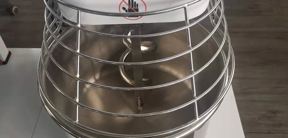 Equipaggiamento di cucina per ristoranti avanzato da 80 litri con velocità del serbatoio di 17,8 R/M