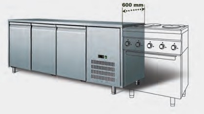 Aria di raffreddamento Acciaio inossidabile GN1/1 3 porte Tavolo da lavoro Chiller Temperatura 2~8.C Unità di refrigerazione